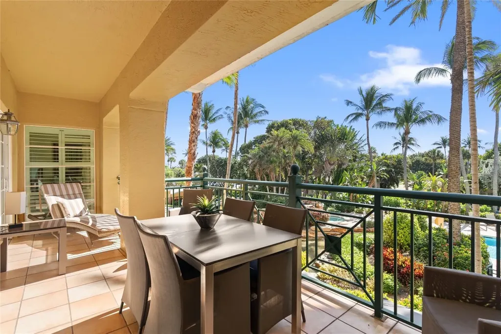 1228 Hillsboro Mile Hillsboro Beach FL 33062