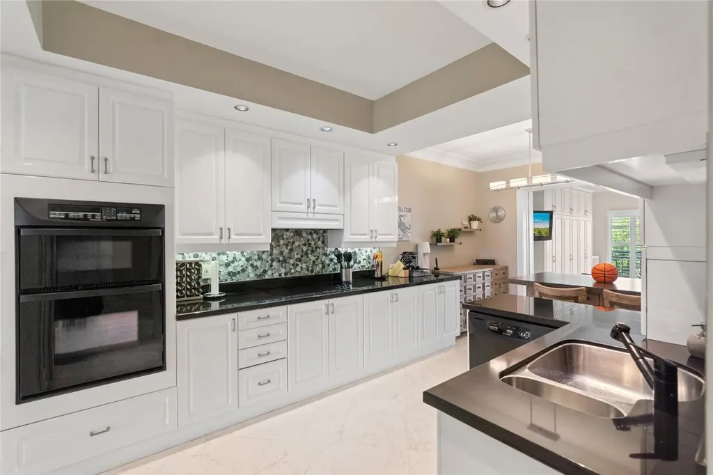 1228 Hillsboro Mile Hillsboro Beach FL 33062