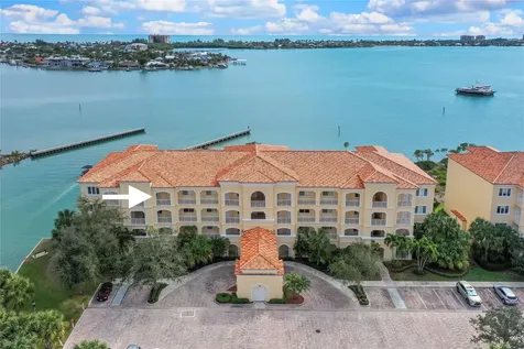 20 Harbour Isle Drive Hutchinson Island FL 34949