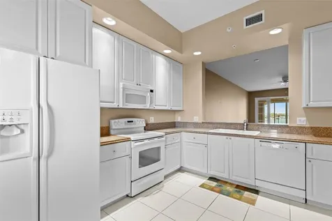20 Harbour Isle Drive Hutchinson Island FL 34949