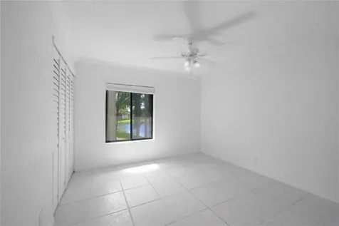 711 Sunny Pine Way Greenacres FL 33415