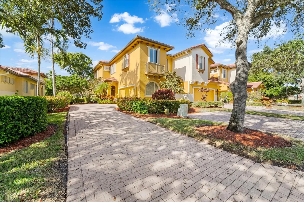 5772 NW 119th Drive Coral Springs FL 33076