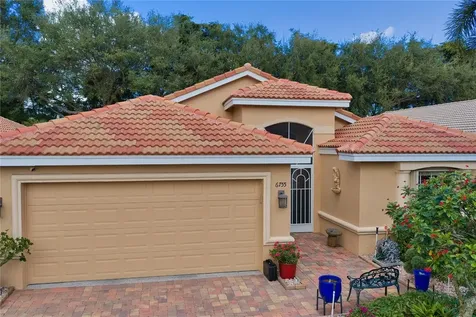 6755 Viale Elizabeth Delray Beach FL 33446