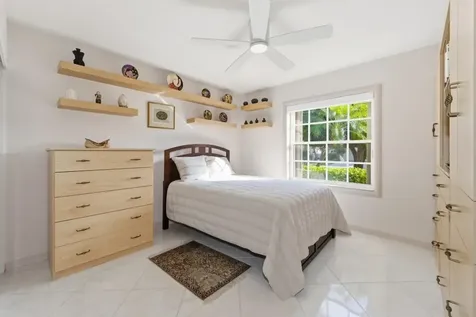6755 Viale Elizabeth Delray Beach FL 33446