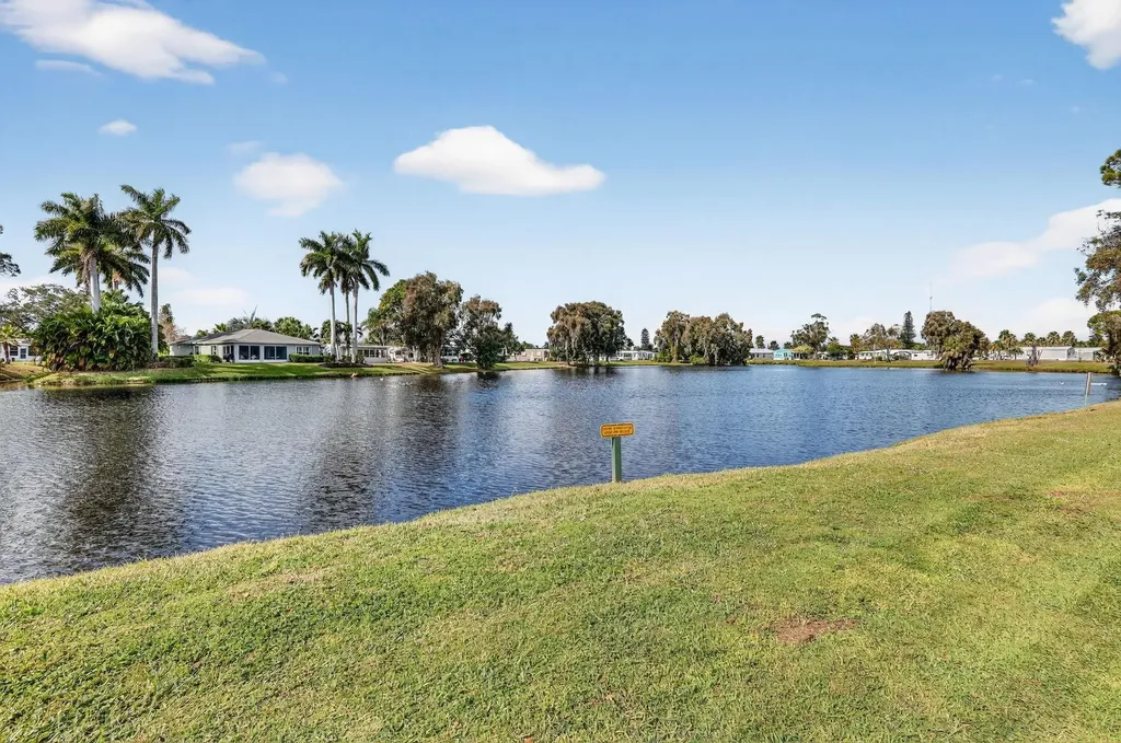 5 Flamenco Way Port St Lucie FL 34952