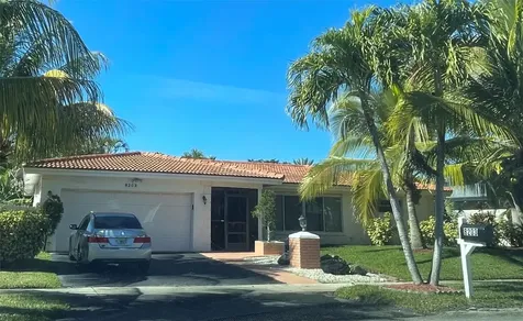 8203 NW 74th Terrace Tamarac FL 33321