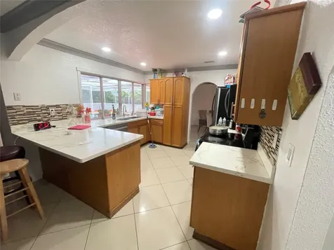 8203 NW 74th Terrace Tamarac FL 33321