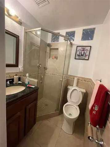 8203 NW 74th Terrace Tamarac FL 33321
