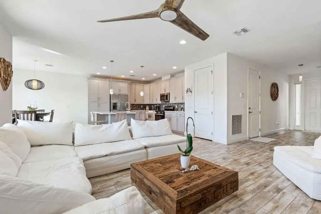 12512 NW 32 Manor Sunrise FL 33323