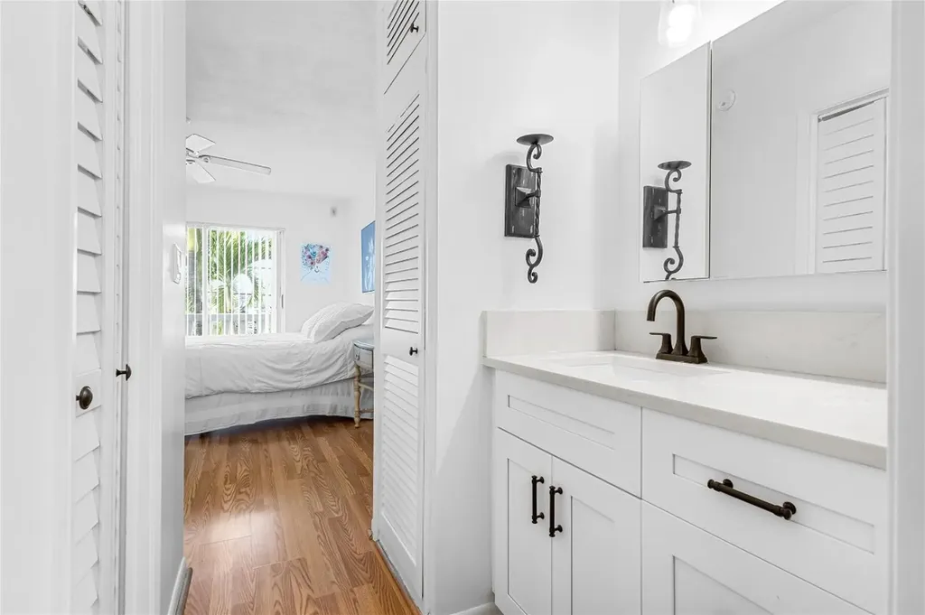 490 SE 19th Avenue Pompano Beach FL 33060