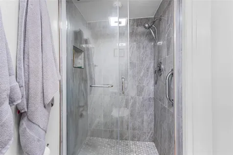490 SE 19th Avenue Pompano Beach FL 33060