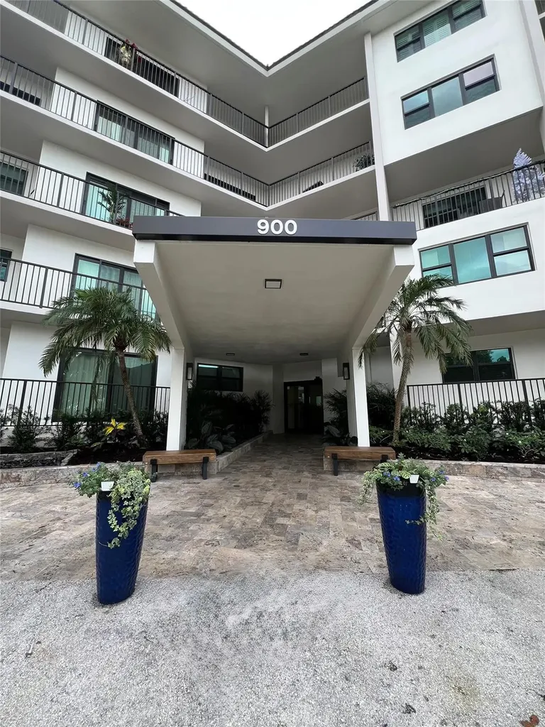 900 River Reach Drive Fort Lauderdale FL 33315