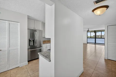 115 Lake Emerald Drive Oakland Park FL 33309