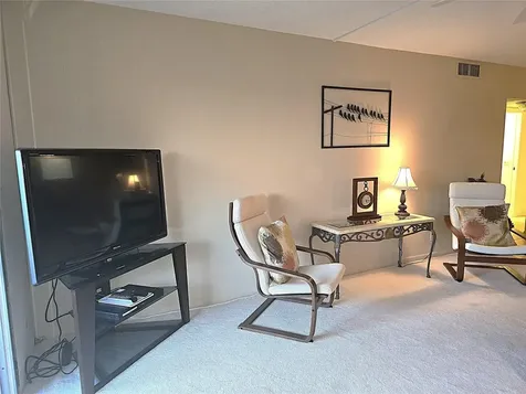 2101 Lucaya Bend Coconut Creek FL 33066