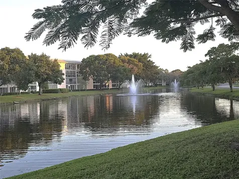 2101 Lucaya Bend Coconut Creek FL 33066