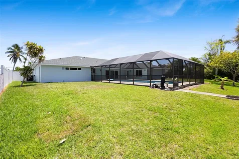 1709 Rio Vista Drive Hutchinson Island FL 34949