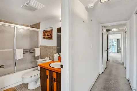 5555 N Ocean Boulevard Lauderdale By The Sea FL 33308