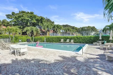 5555 N Ocean Boulevard Lauderdale By The Sea FL 33308
