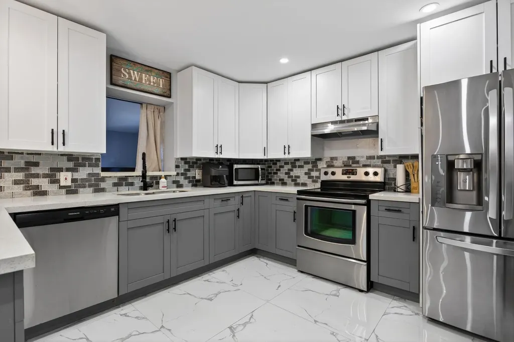 3330 NW 69th Street Fort Lauderdale FL 33309
