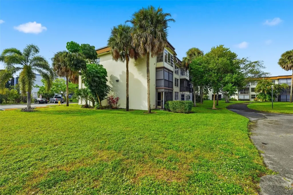 7500 NW 17th Street Plantation FL 33313