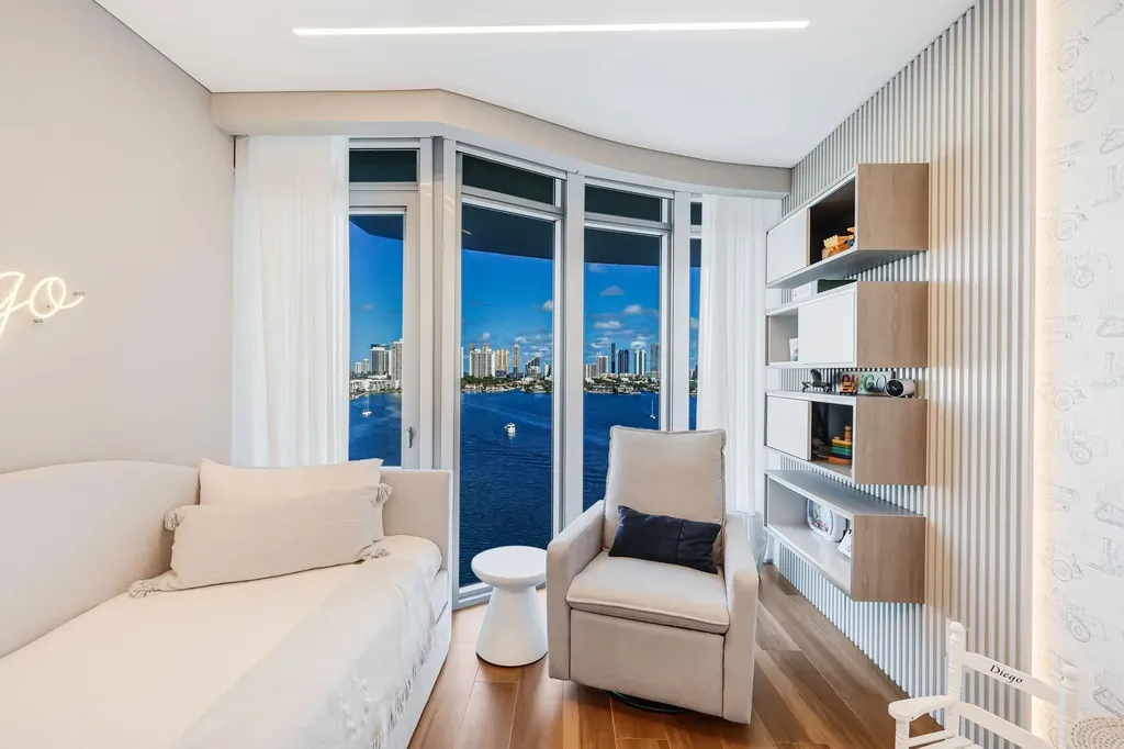17301 Biscayne Boulevard North Miami Beach FL 33160