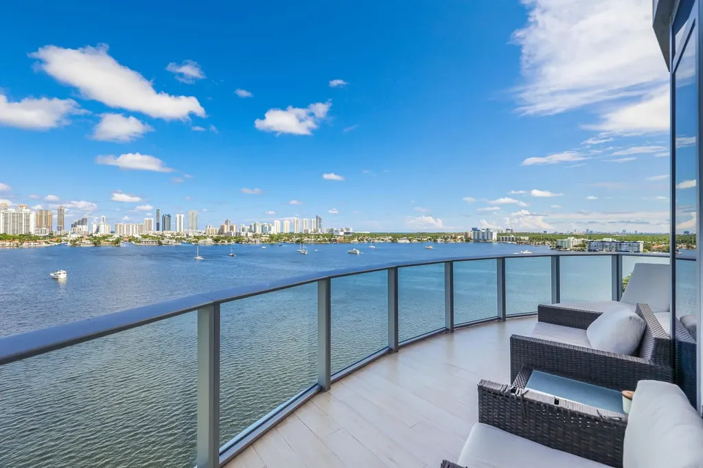 17301 Biscayne Boulevard North Miami Beach FL 33160