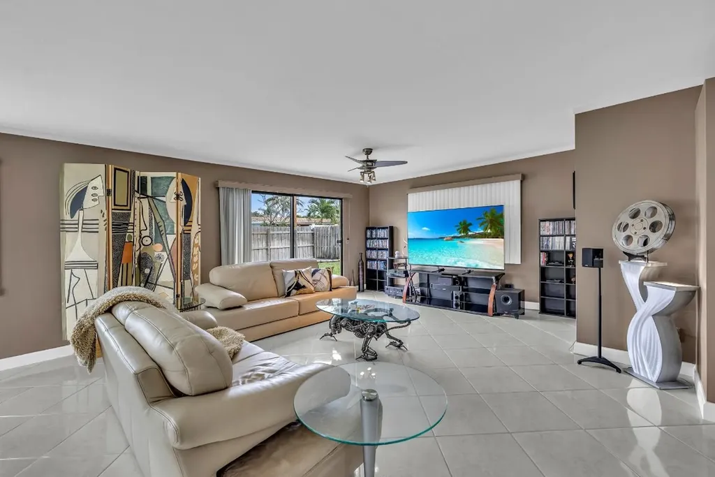 1961 NE 31st Street Lighthouse Point FL 33064