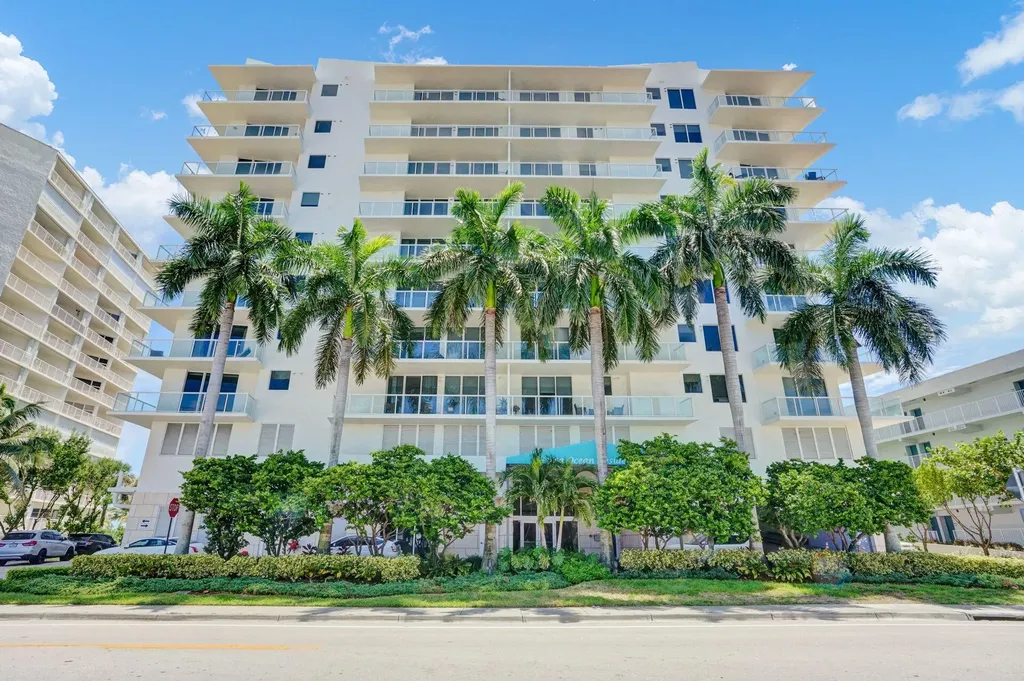 704 N Ocean Boulevard Pompano Beach FL 33062