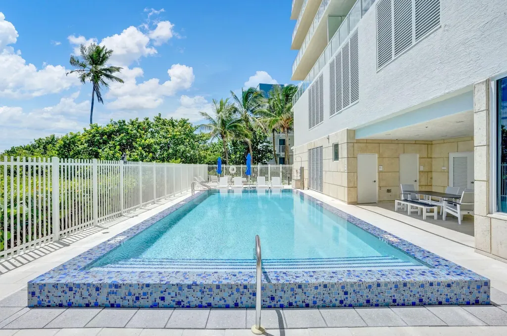 704 N Ocean Boulevard Pompano Beach FL 33062