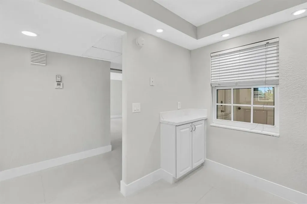 3800 Oaks Clubhouse Drive Pompano Beach FL 33069