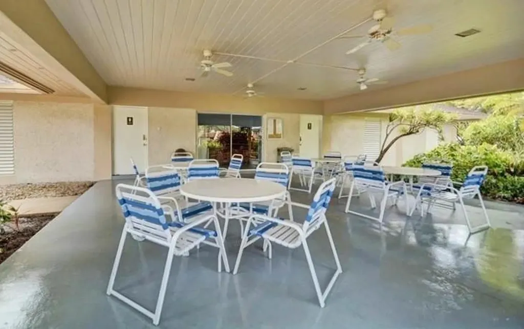 3800 Oaks Clubhouse Drive Pompano Beach FL 33069