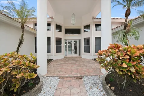 10203 NW 50th Place Coral Springs FL 33076