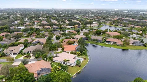 10203 NW 50th Place Coral Springs FL 33076