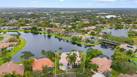 10203 NW 50th Place Coral Springs FL 33076