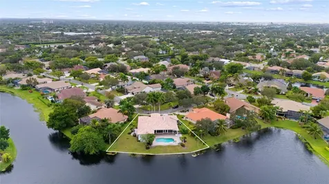 10203 NW 50th Place Coral Springs FL 33076