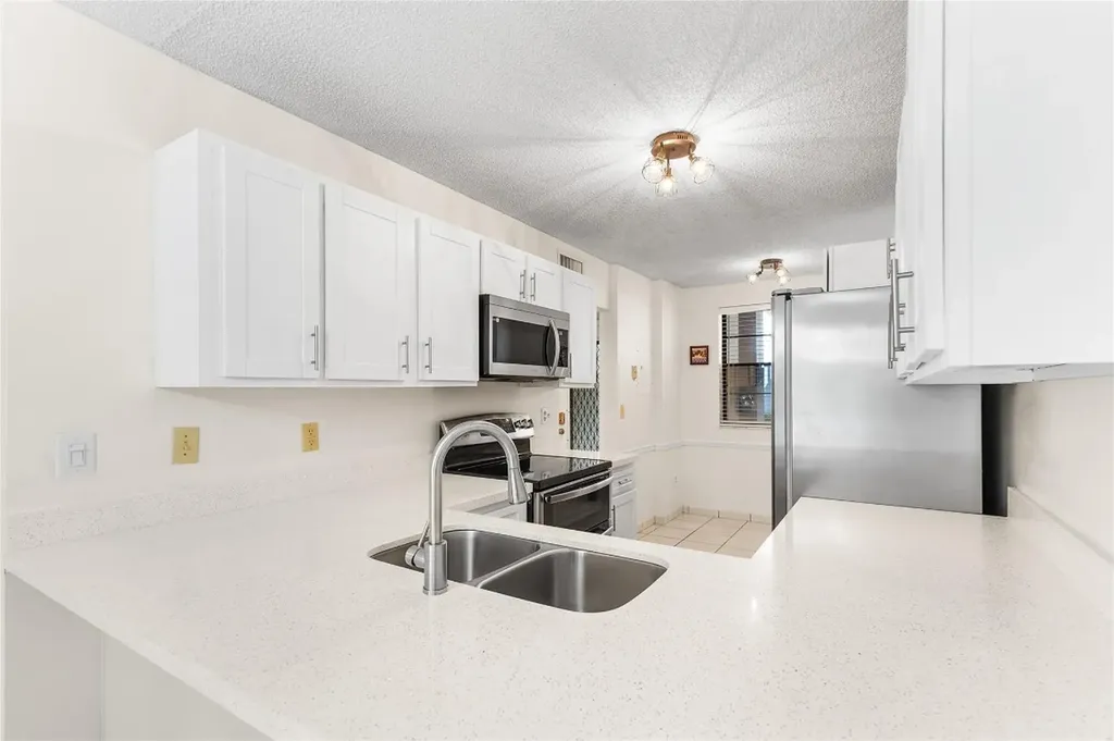 9676 W Mcnab Road Fort Lauderdale FL 33321