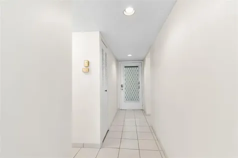 9676 W Mcnab Road Fort Lauderdale FL 33321