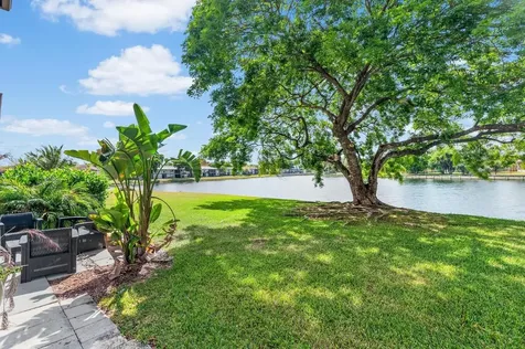 9676 W Mcnab Road Fort Lauderdale FL 33321