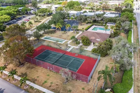 9676 W Mcnab Road Fort Lauderdale FL 33321