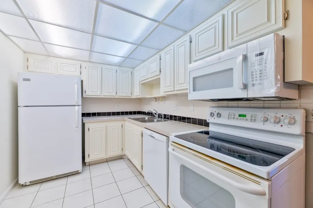 1428 SE 4 Deerfield Beach FL 33441