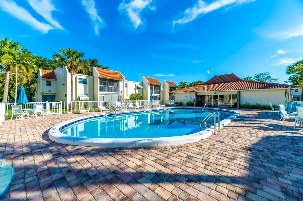 1428 SE 4 Deerfield Beach FL 33441