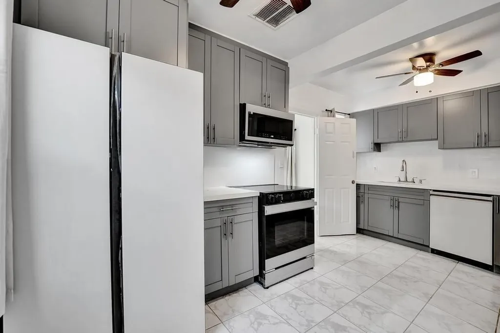 1836 SW 9th Avenue Fort Lauderdale FL 33315