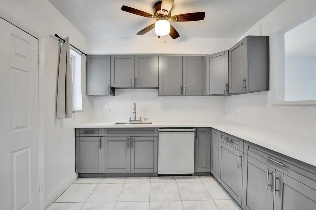 1836 SW 9th Avenue Fort Lauderdale FL 33315