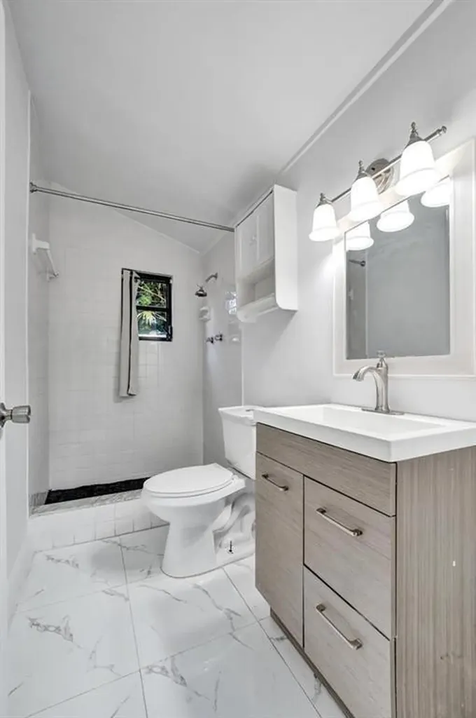 1836 SW 9th Avenue Fort Lauderdale FL 33315
