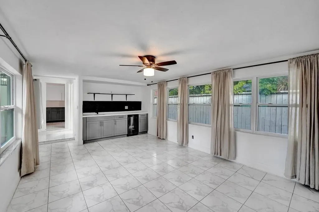 1836 SW 9th Avenue Fort Lauderdale FL 33315