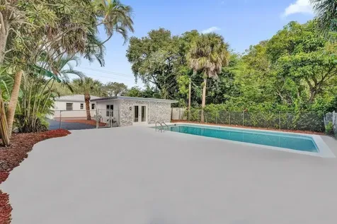 1836 SW 9th Avenue Fort Lauderdale FL 33315