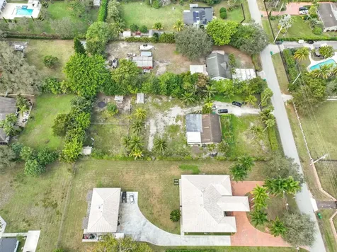 14000 SW 20th Street Davie FL 33325