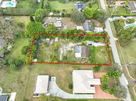 14000 SW 20th Street Davie FL 33325