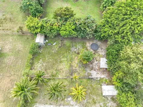 14000 SW 20th Street Davie FL 33325