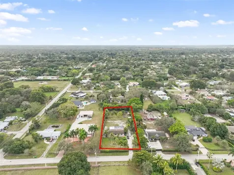 14000 SW 20th Street Davie FL 33325